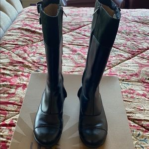 Black Ugg Boots. Water resistant.